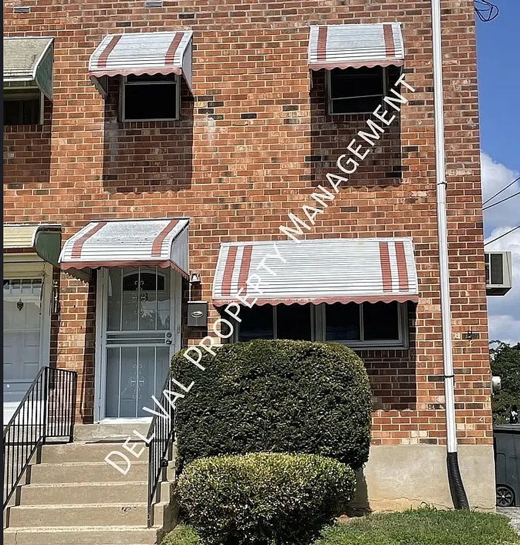 11/1/2026 Coming Soon Beautifully Renovated Home for Rent in Collingdale! — Photo 1