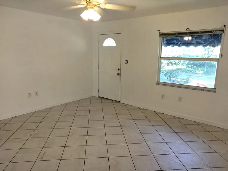 915 W Magnolia St #915 — Photo 7