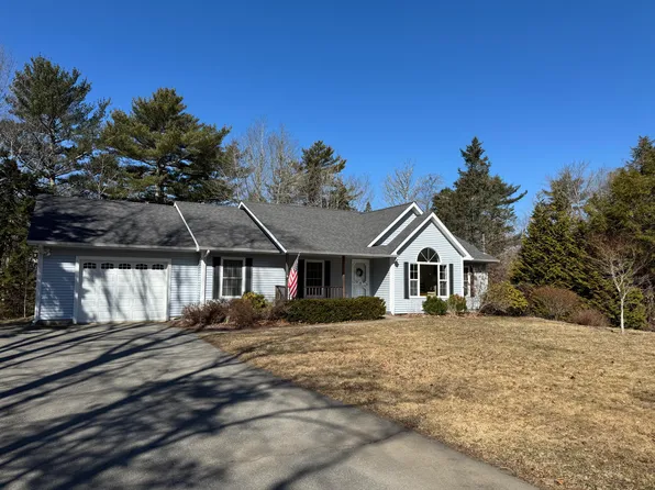 60 Kenney Field Drive, Boothbay Harbor, ME 04538