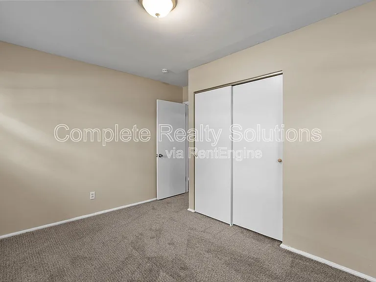 1132 Redman Blvd — Photo 22