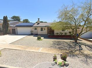 35635 Panorama Dr, Yucaipa, CA 92399