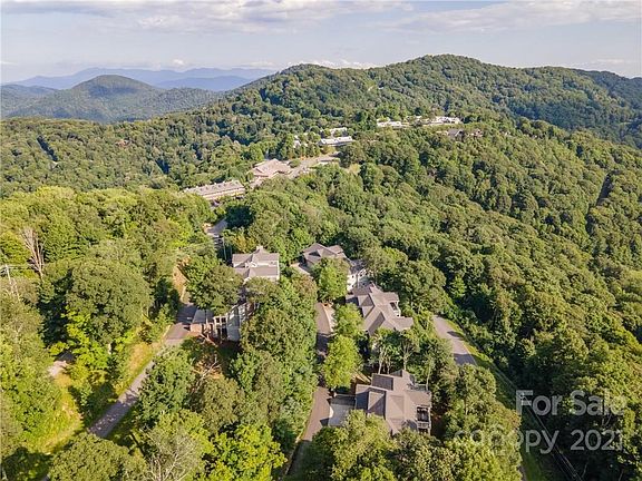 5th image of 115 Mountainside Ln