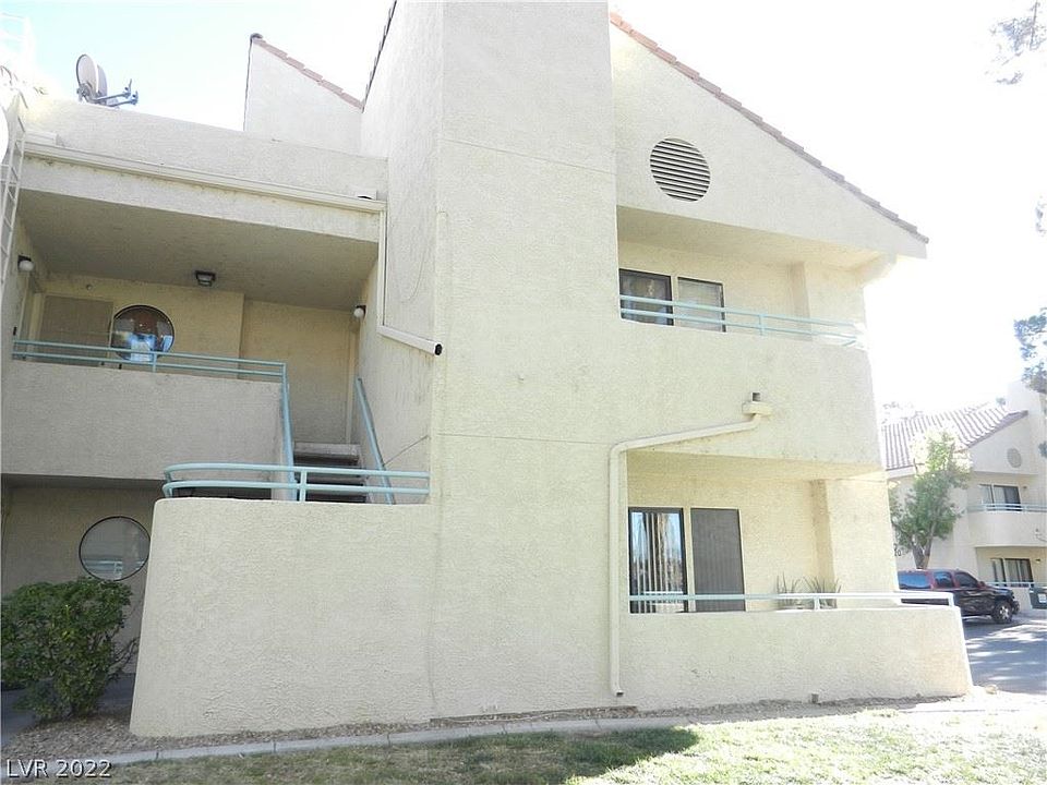 1st image of 930 N Sloan Ln APT 201