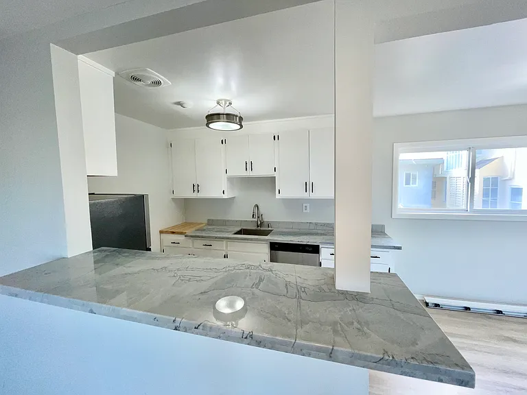 1601 Bridgeway #F — Photo 13