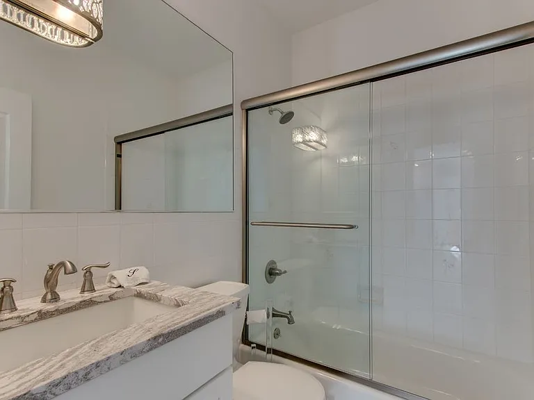 28 Fairbanks Ct — Photo 10