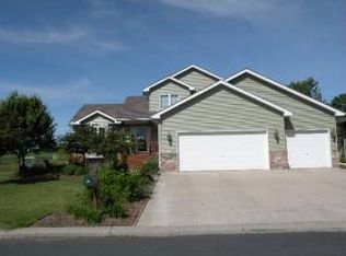 1235 Kinder Dr, Waconia, MN 55387