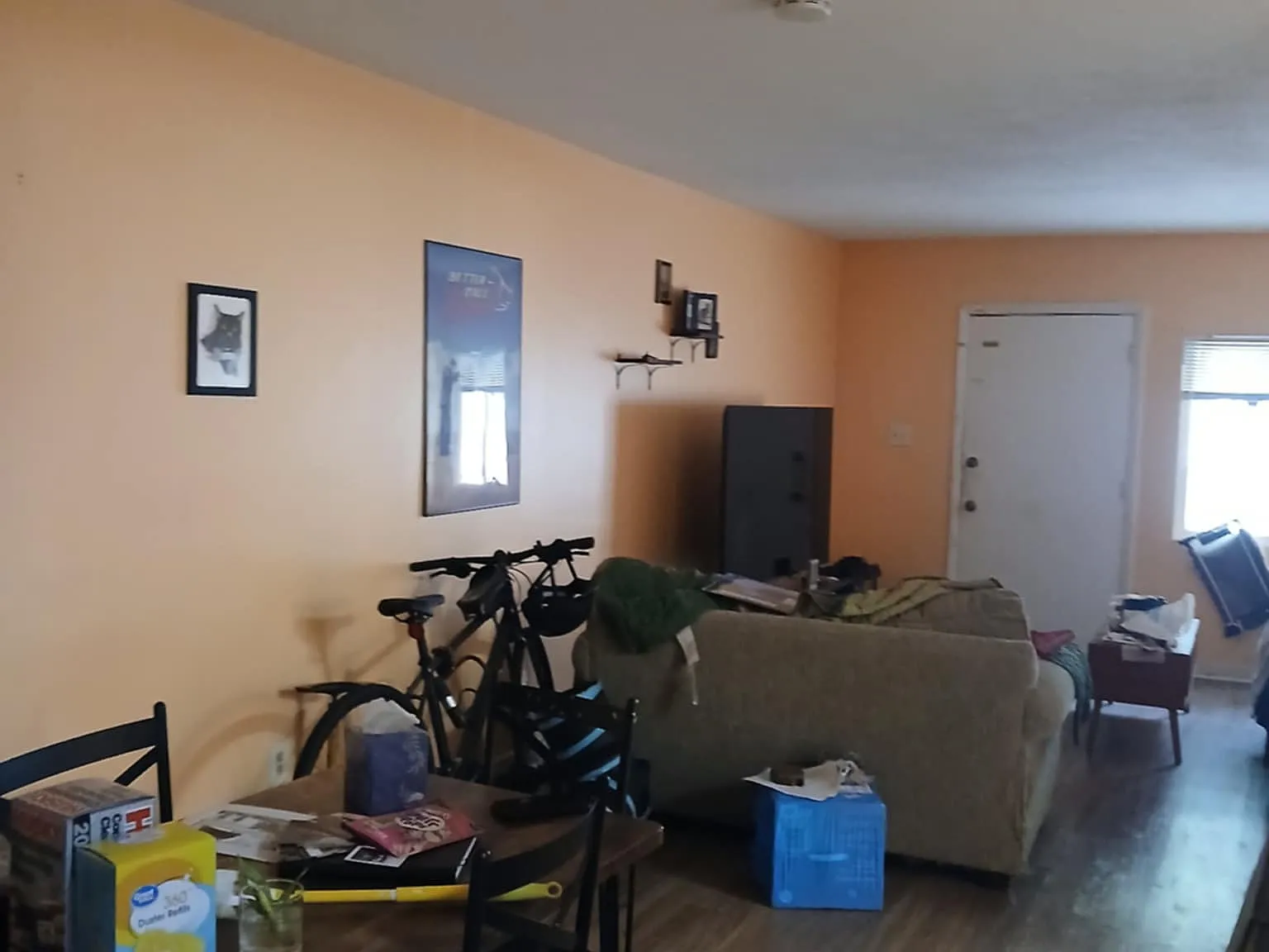 3 bed, 1.5 bath, 1147 sqft, $1,800 — Photo 2