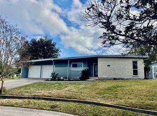 2211 Bonita Way, Baytown, TX 77520