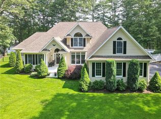 68 Mirimichi St, Plainville, MA 02762