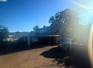 (Undisclosed Address), Roseburg, OR