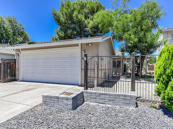 4th image of 4469 Hollowgate Ln
