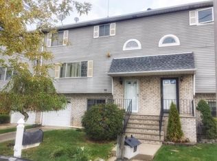 375 Abingdon Ave, Staten Island, NY 10308