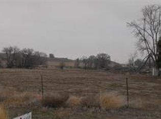 621 N Elmore, Glenns Ferry, ID 83623