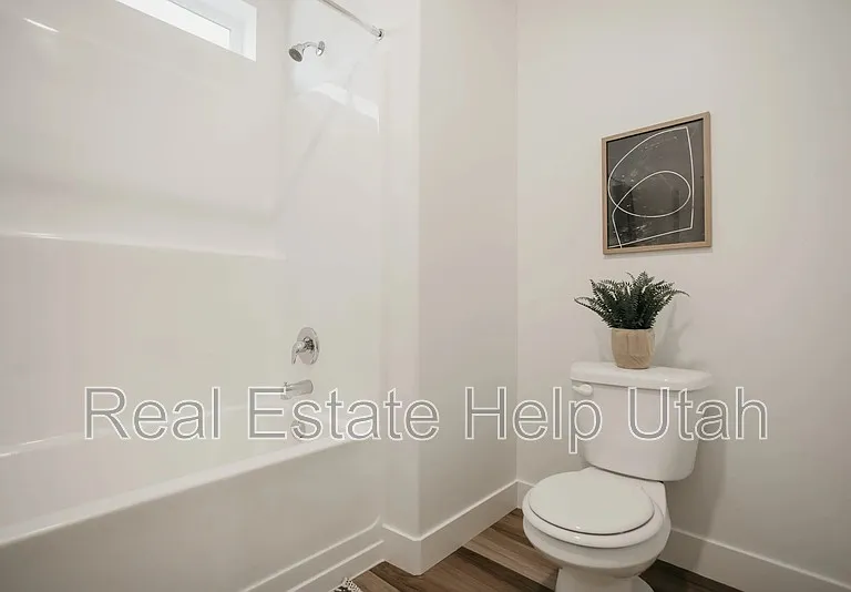 952 W Big Ben Ln #G101 — Photo 5