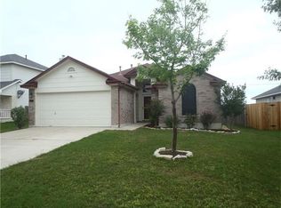 208 Saint Marys Dr, Hutto, TX 78634