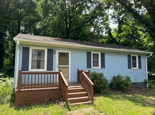 4403 Edgemore Rd, Greensboro, NC 27455