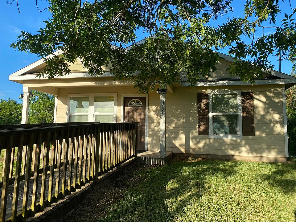 1st image of 13023 Pleasant Valley Dr