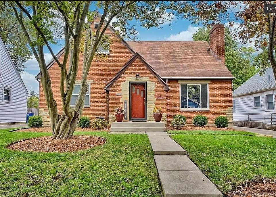 1st image of 1221B Oakdale Ave