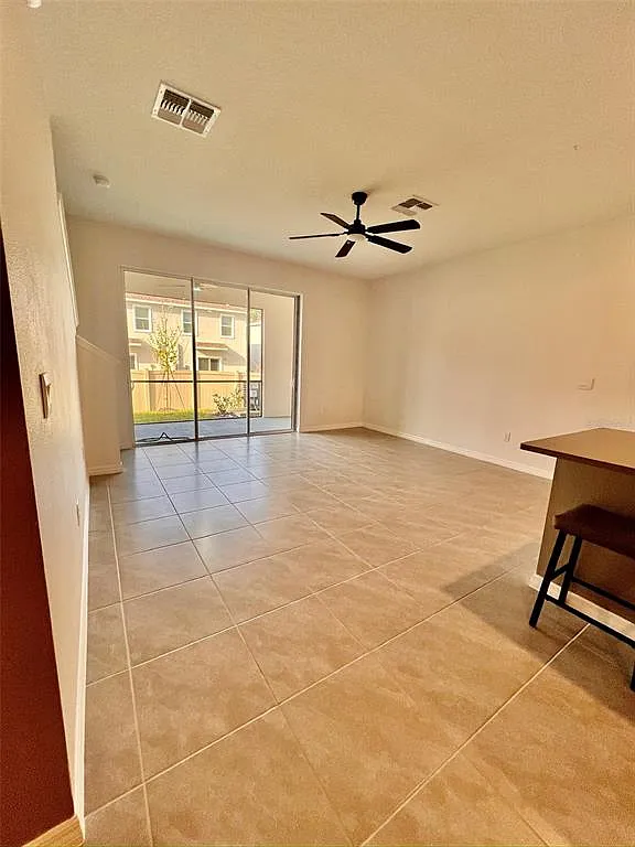 Building Photo - 31325 Midnight Sun Way