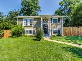 3306 Beaumont Rd, Woodbridge, VA 22193