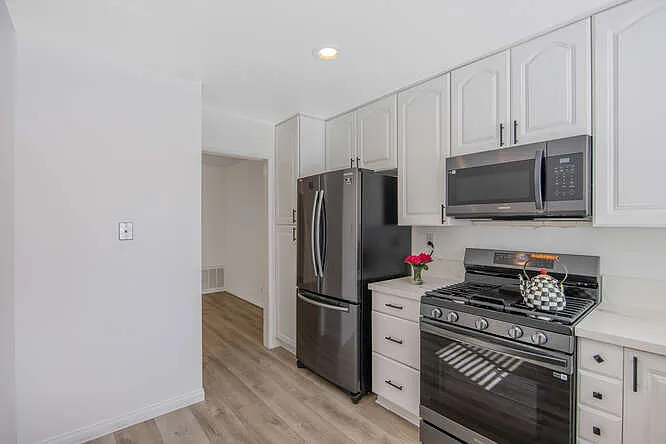 31555 Lindero Canyon Rd #2 — Photo 9