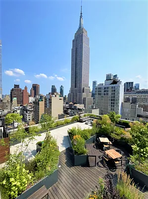 Rented by Greystar | media 10