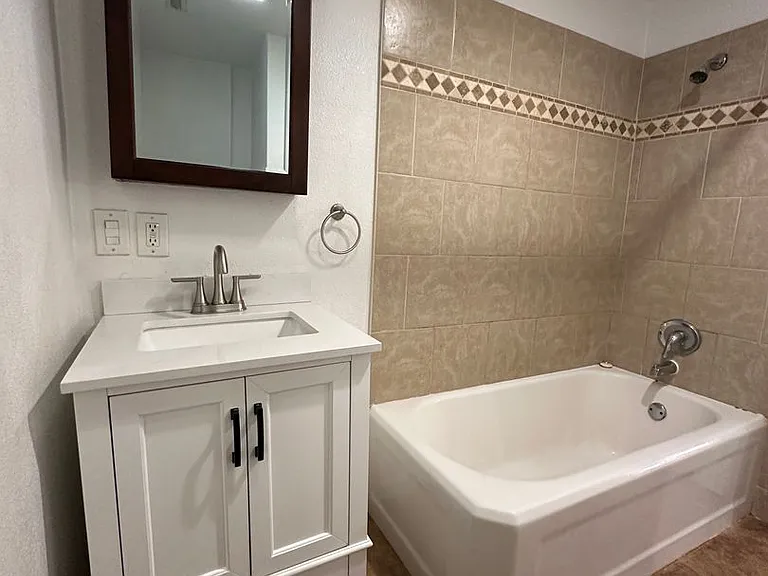 109 Yellowstone Ave — Photo 8