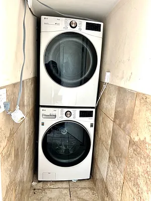 Rented by Nest Seekers International | media 10