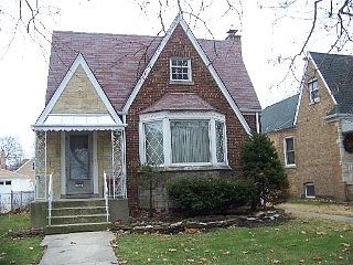 1st image of 3249 N Newland Ave