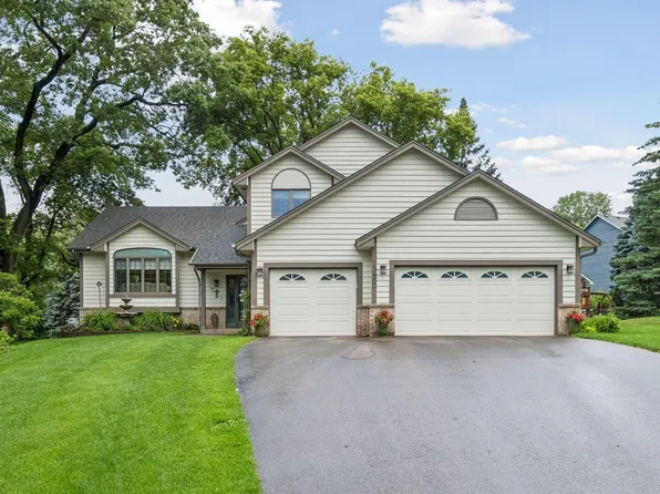 13480 Georgia Ct, Apple Valley, MN 55124