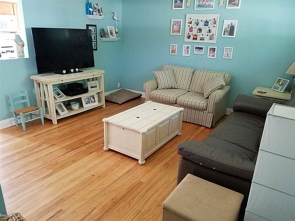3rd image of 1400 Kenilworth Pl