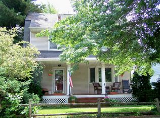 74 Catherine St, Valley Stream, NY 11581