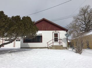 1215 W Maple St, Rawlins, WY 82301