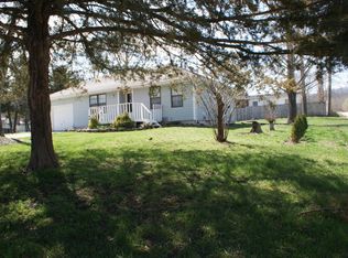 25 S Tracy Ln, Branson West, MO 65737