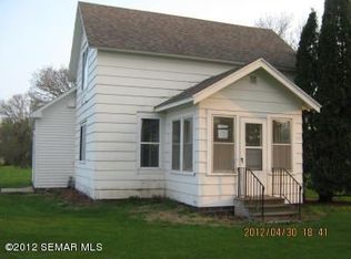 214 2nd St NE, Geneva, MN 56035