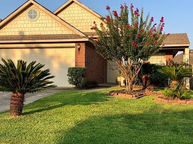1st image of 19718 Waterflower Dr
