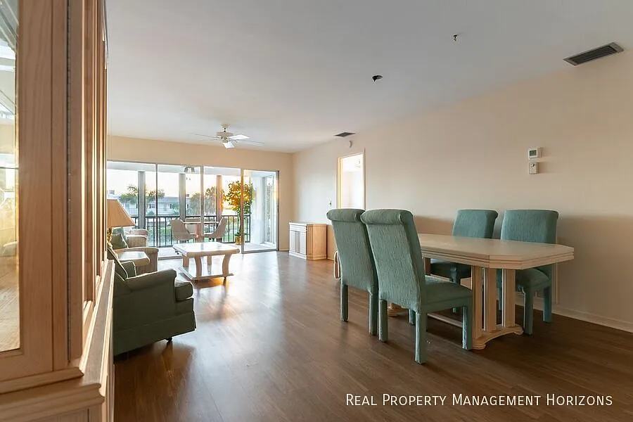 2-Bed, 2-Bath Bayside Furnished Condo - 55 plus community — Photo 2