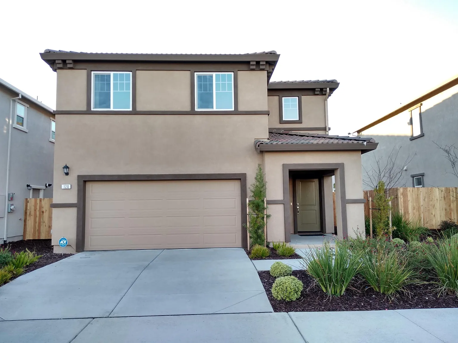 120 Alboran Sea Cir photo 1