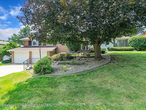 4th image of 4325 Mar Moor Dr