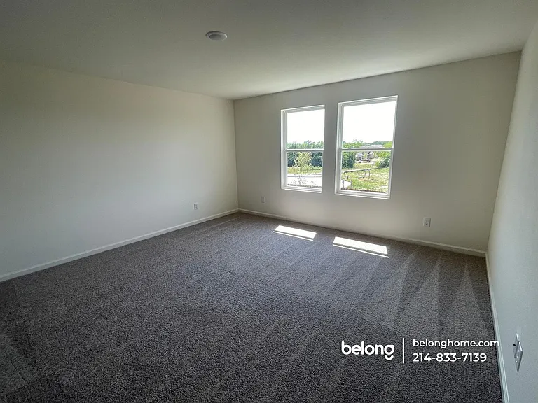 2007 Meadow Park Dr — Photo 6