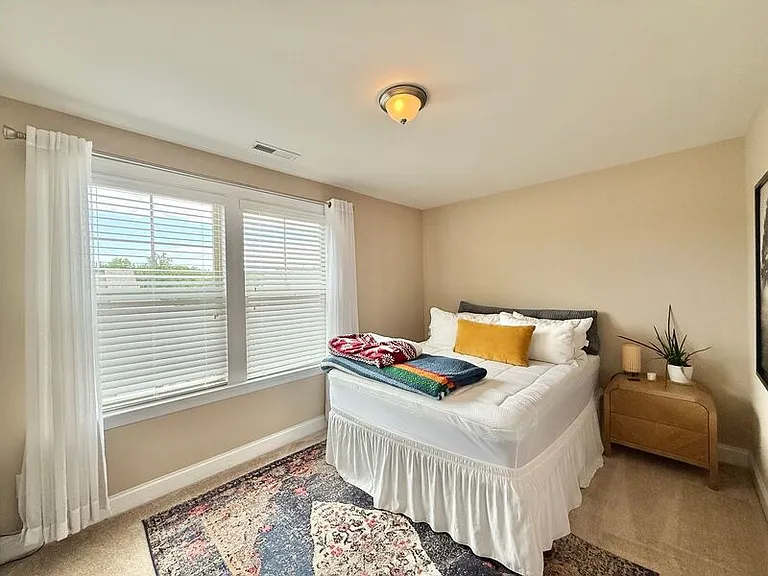 455 Village Commons Ln — Photo 22