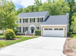 309 Heathridge Ln, Cary, NC 27513