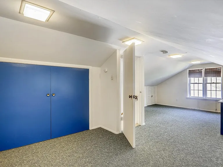 3303 Winnett Rd — Photo 33