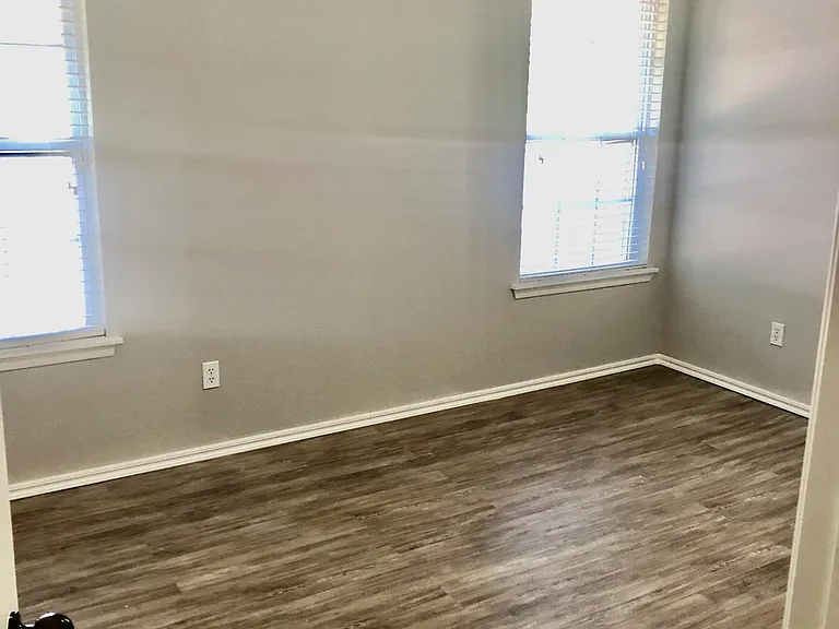 233 Spring Creek Rd — Photo 11