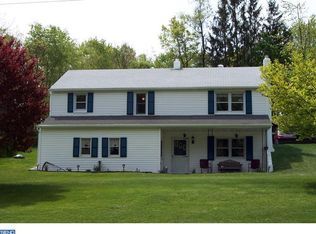 153 Vermont Rd, Sinking Spring, PA 19608