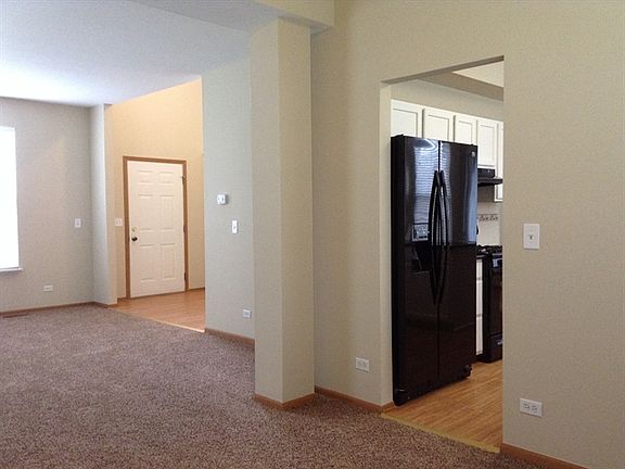 4th image of 1211 Warwick Avenue