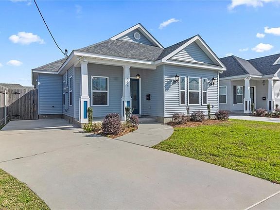 3rd image of 693 Saint George Ave