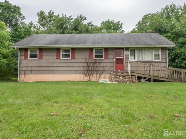 140 Prospect Plains Rd, Monroe Township, NJ 08831