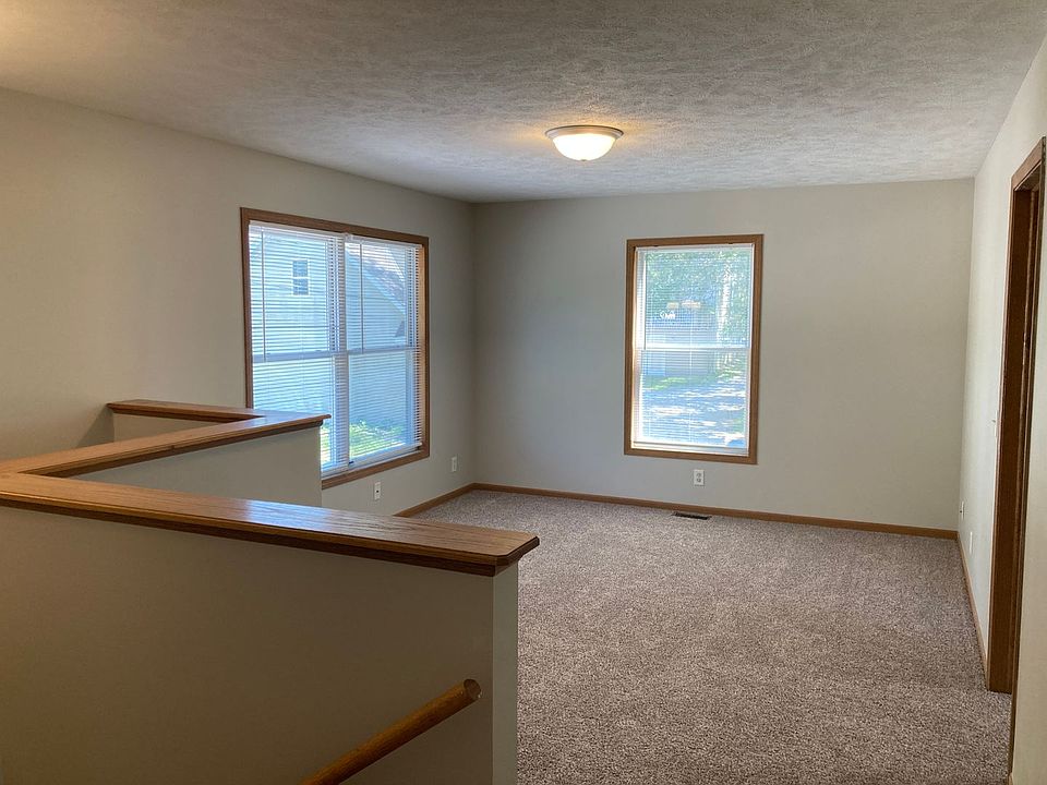 1st image of 3720 J St APT A