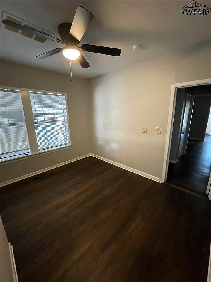 2 bed, 1.0 bath, 790 sqft, $795 — Photo 4